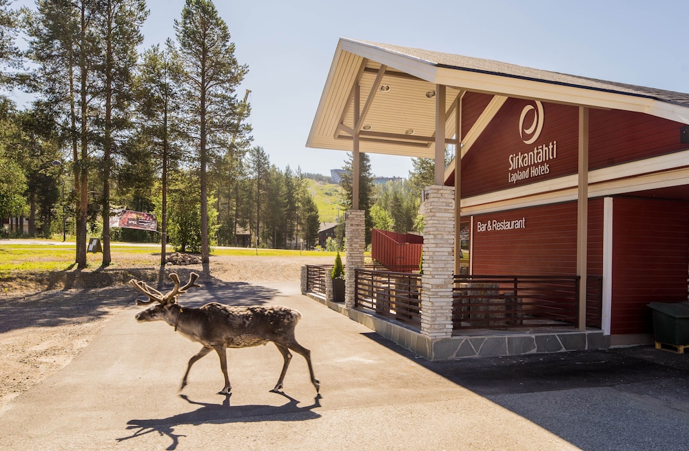 

Milano - Levi - Lapland Hotels Sirkantähti