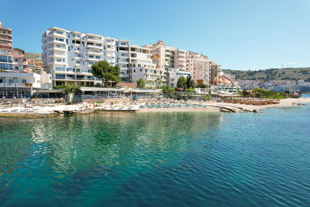 

Genova - Costa albanese - Oceanic Overview Suites