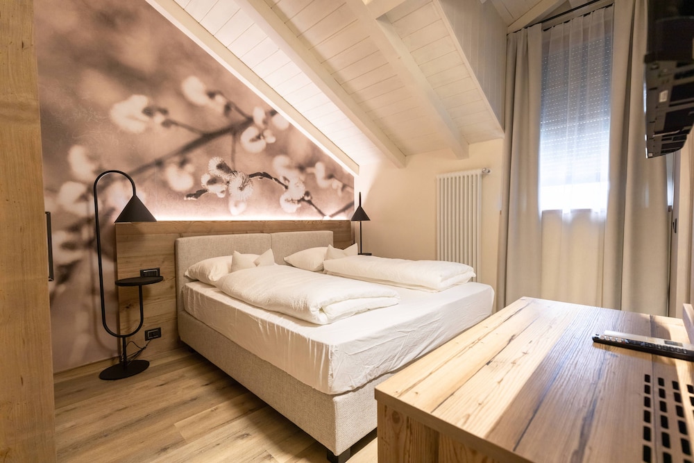 

Bari - Levico Terme - Hotel Alpenrose Wellness