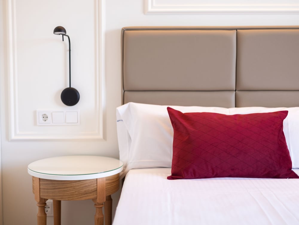 

Roma - Mahon - Hotel Seth Port Mahon