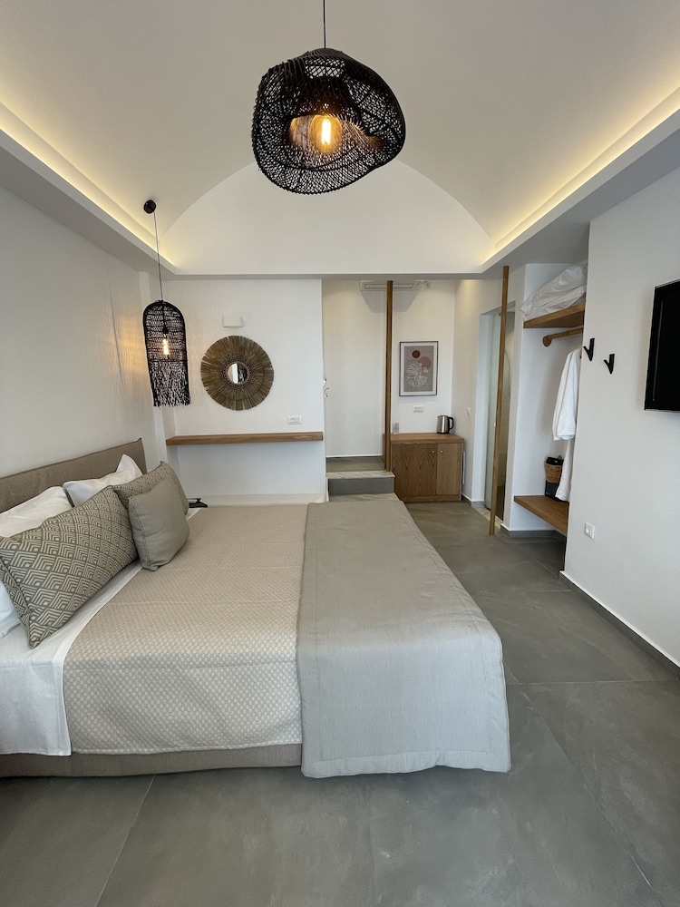 

Roma - Thirasía - Galatia Villas