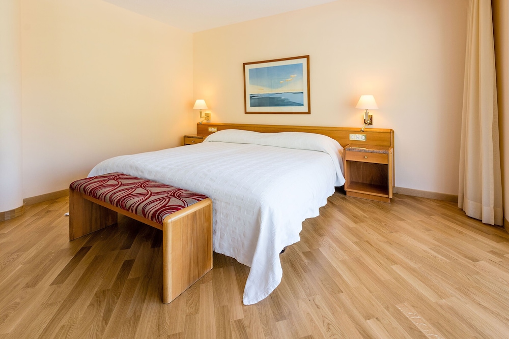 

Roma - Verbier - Hôtel des Bains de Saillon