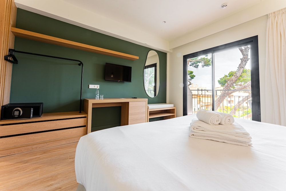 

Milano - Cala D'Or - Hotel Santanyi Port