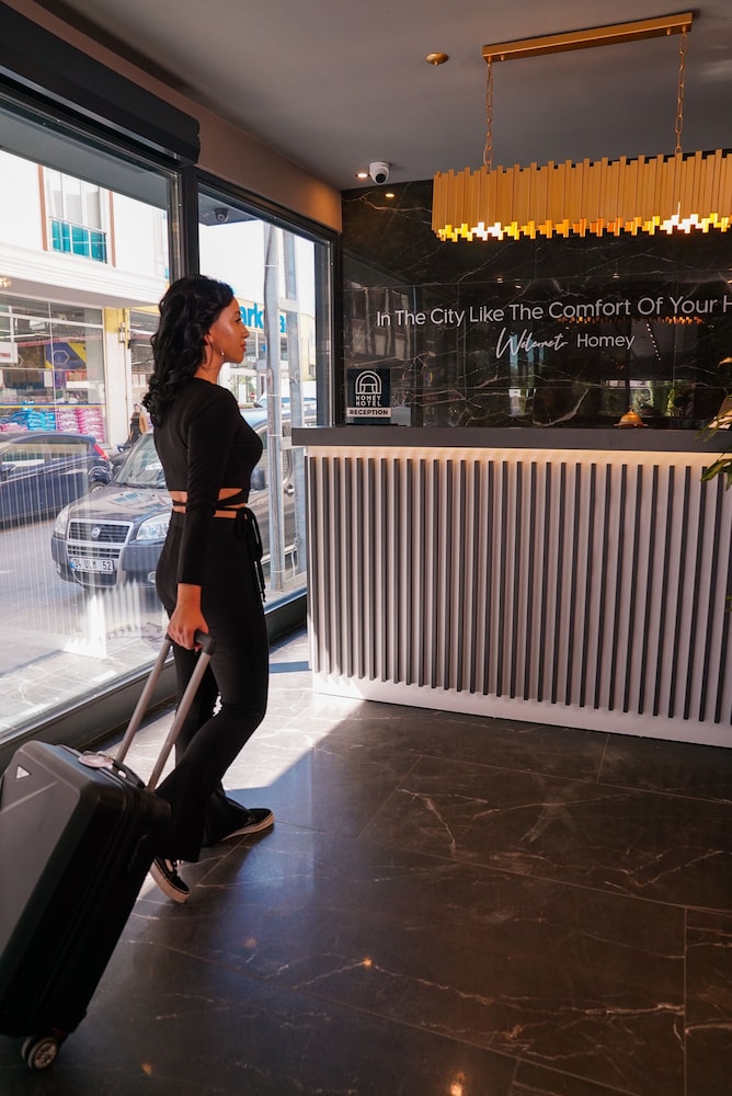

Venezia - Istanbul, New Airport - Homey AirPort Hotel