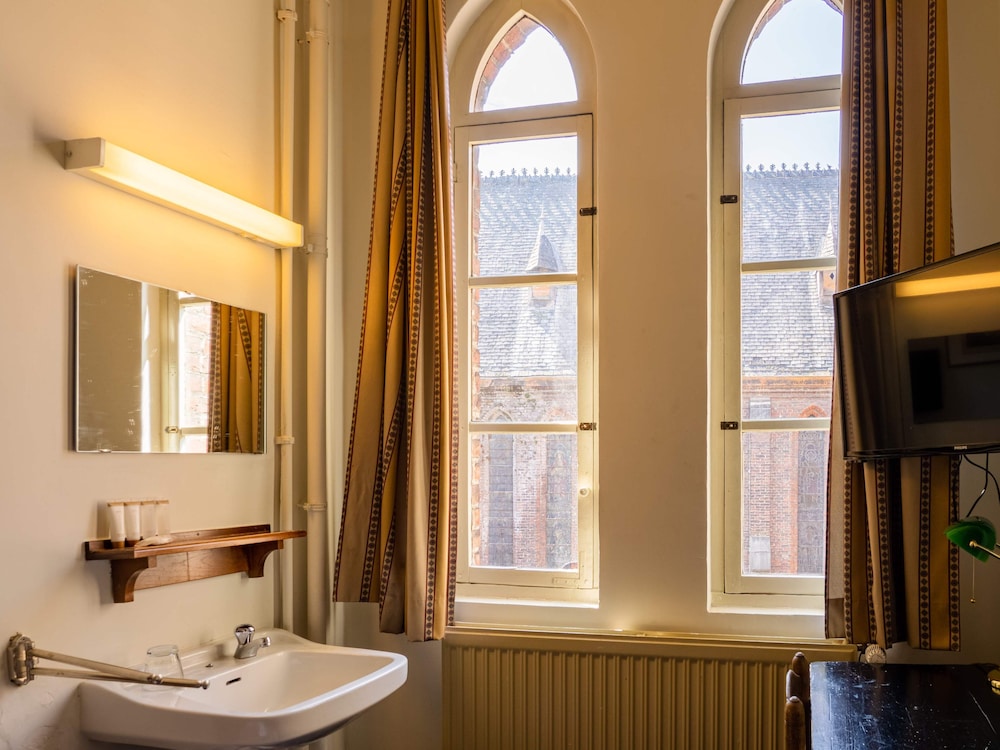 

Venezia - Gent - Hotel Monasterium PoortAckere Ghent