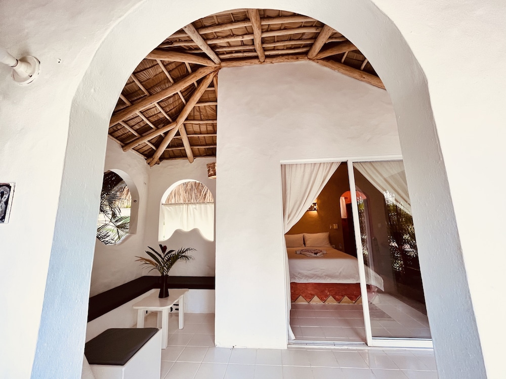 

Roma - Las Terrenas - Hotel La Tortuga