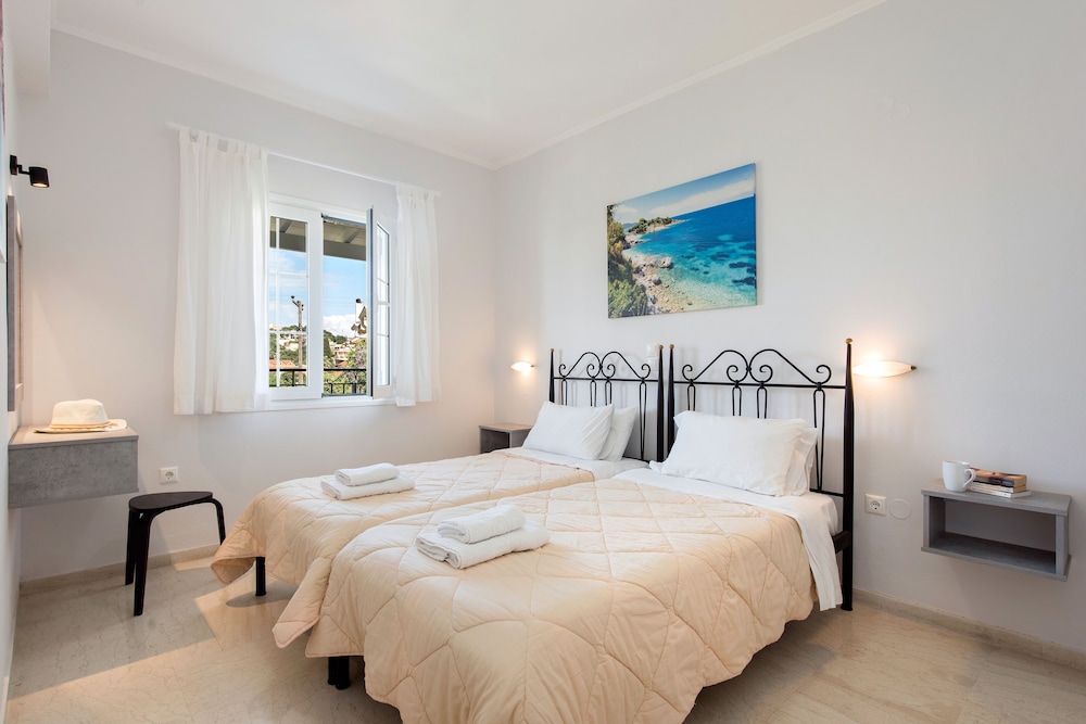 

Verona - Acharavi - Balaris Apartments