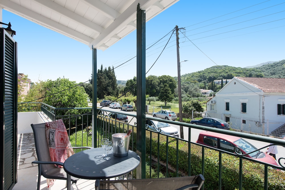 

Firenze - Kassiopi - Balaris Apartments