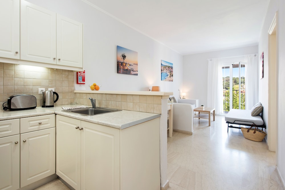 

Verona - Kassiopi - Ariti Apartments
