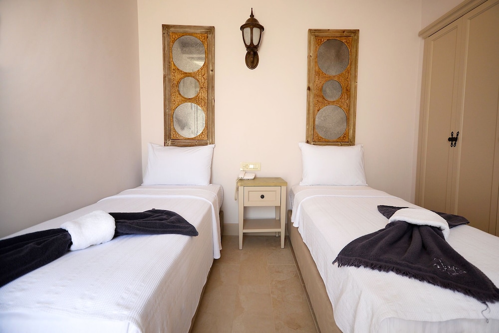 

Roma - Gundogan - Elista Hotel & Spa