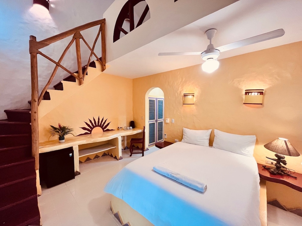

Roma - Las Terrenas - Hotel La Tortuga