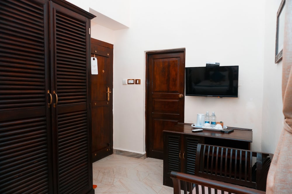 

Milano - Grave Island - Al Johari Hotel & Spa