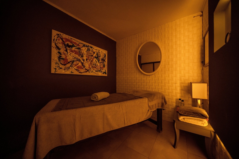 

Roma - Turgutreis - Tiana Beach Resort - All Inclusive