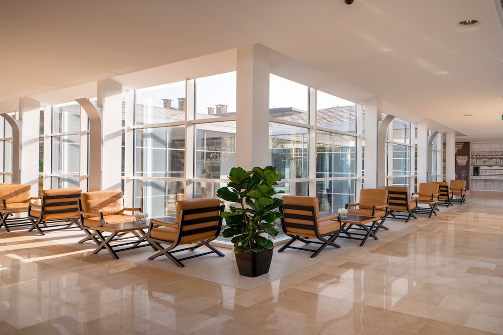 

Lamezia Terme - Bologna - UNAHOTELS Bologna San Lazzaro