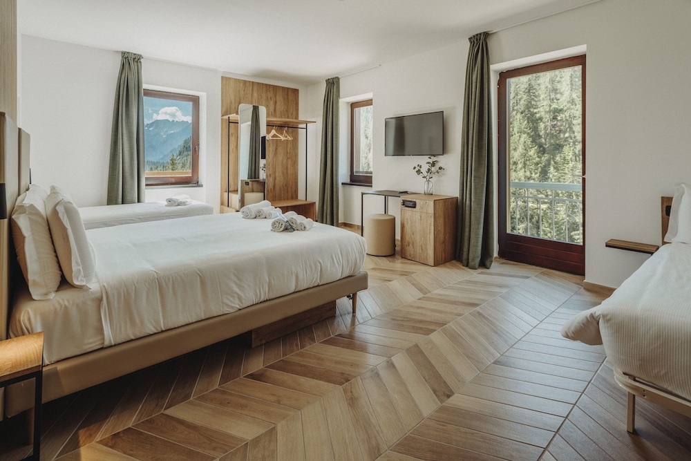 

Napoli - Cortina d'Ampezzo - B&B Hotel Passo Tre Croci Cortina