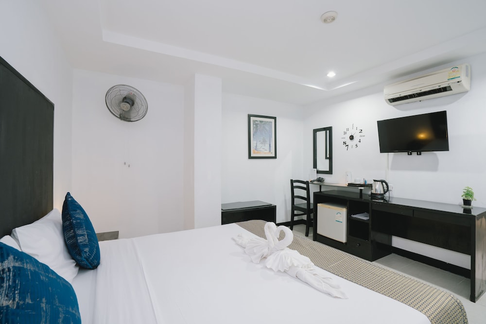 

Bari - Patong Beach - Noble House Patong