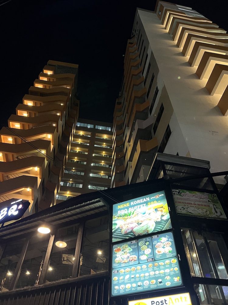 

Milano - Bang Kapi - Mall Suites Hotel