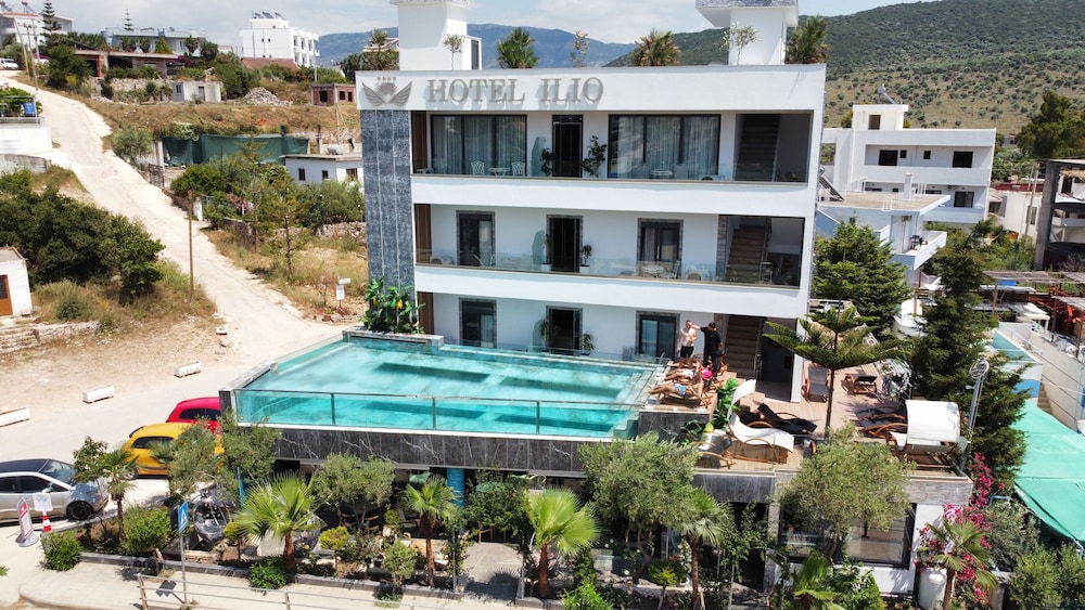 

Bologna - Ksamil - Ilio Boutique Hotel