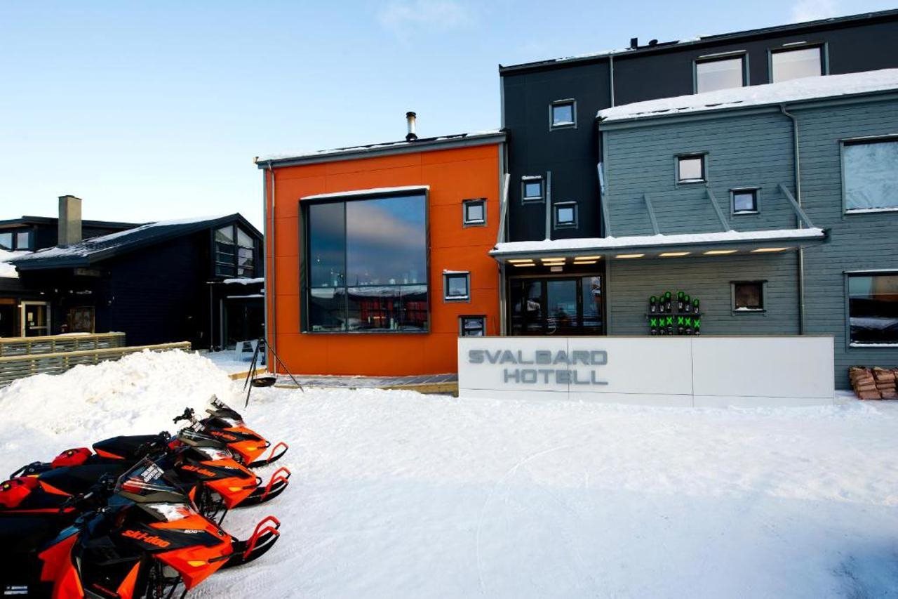 

Milano - Longyearbyen - Svalbard Hotel