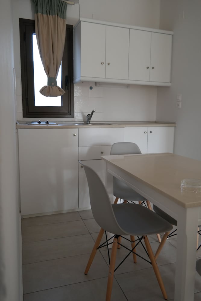 

Milano - Platanias (Crete) - Ledra Maleme Hotel
