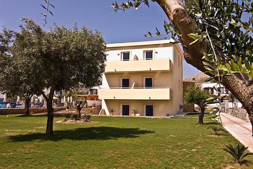 

Roma - Haraki - Lindos Blue Sky