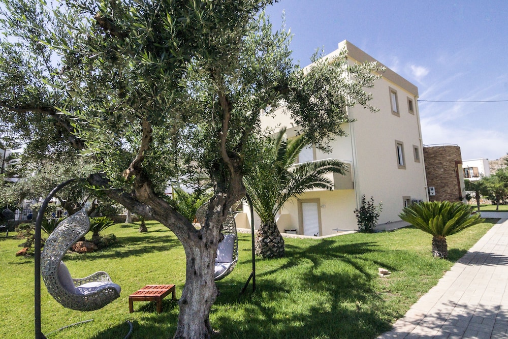 

Venezia - Pefkos - Lindos Blue Sky