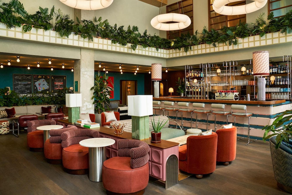 

Napoli - Bruxelles - The Hoxton, Brussels