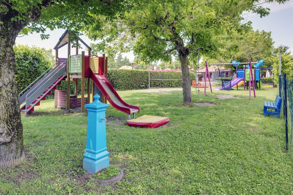 

Alghero - Sirmione - Residence Villaggio Tiglio