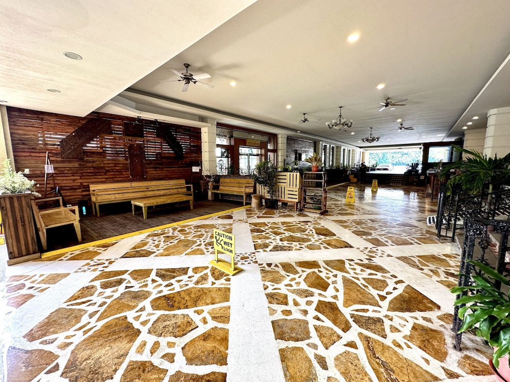 

Roma - Koror - Sea Passion Hotel