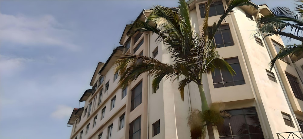 

Venezia - Nairobi - Plus254 Hotel