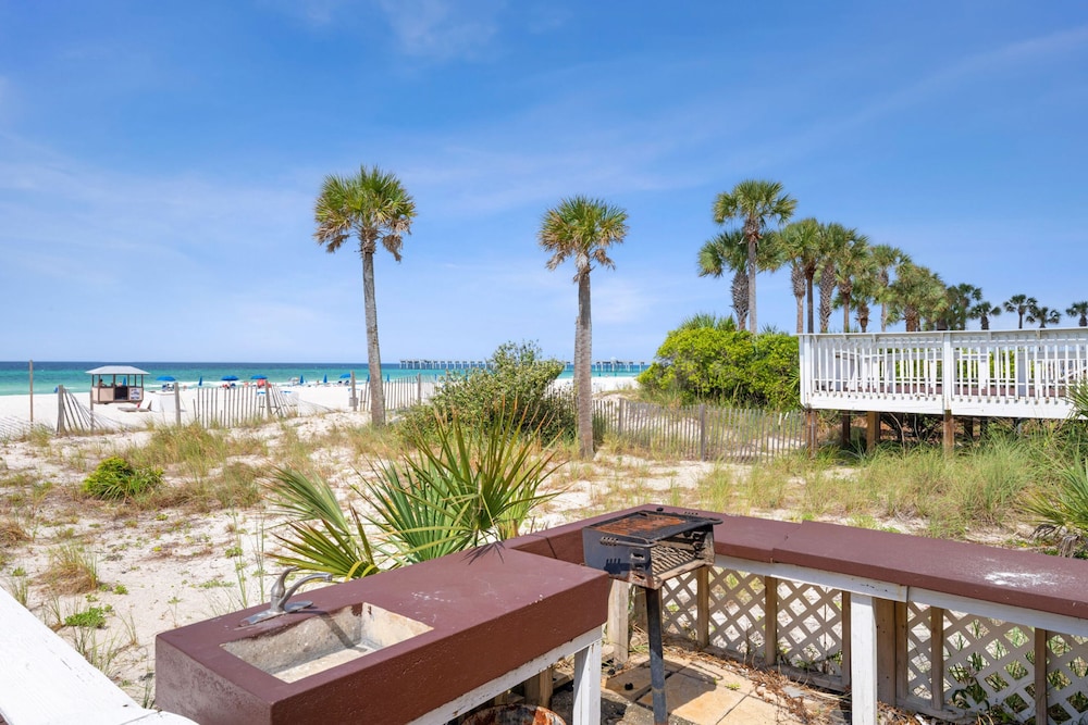 

Roma - Panama City Beach - Beach Tower Beachfront Hotel, a By The Sea Resort