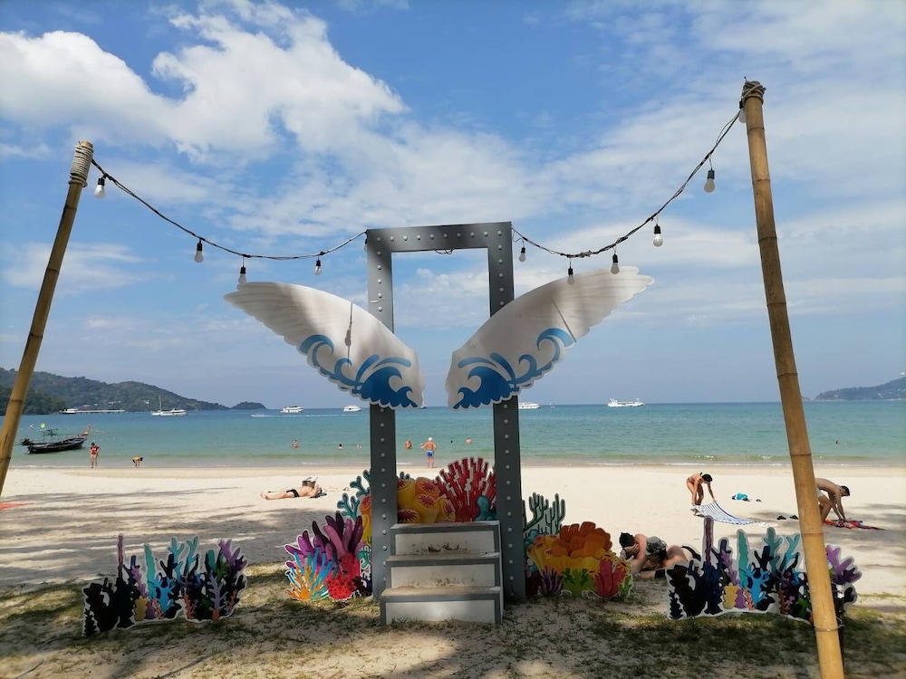 

Cagliari - Tailandia - Phuket - Q Victory Patong Hotel