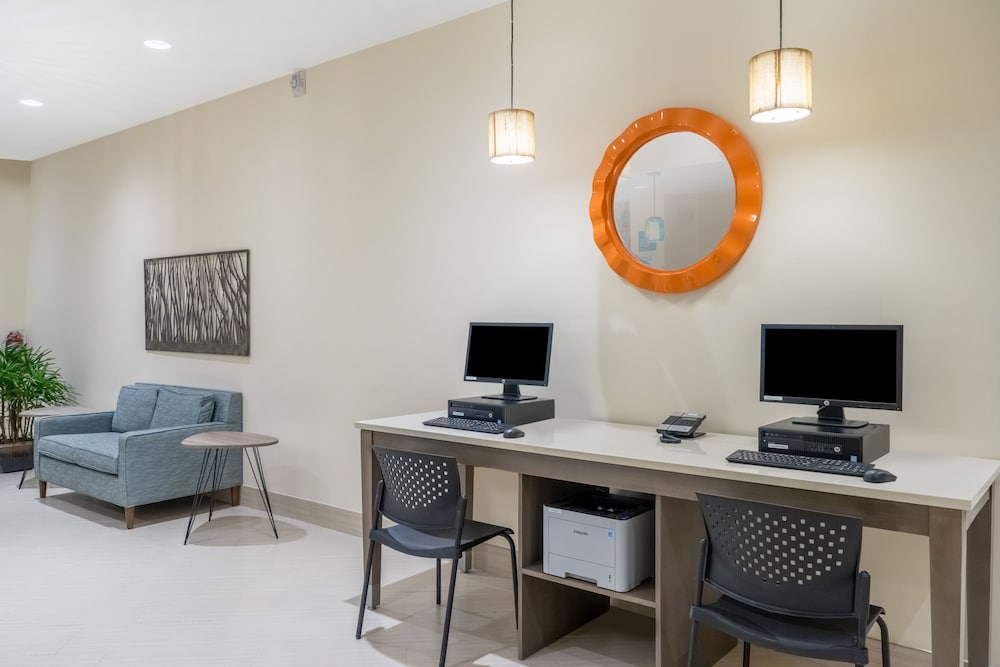 

Bari - Nassau (Bahamas), Caraibi - Holiday Inn Express & Suites Nassau