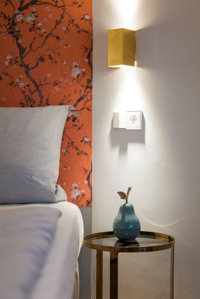 

Napoli - Inzlingen - Genusshotel Krone & Roadtrips bei Basel