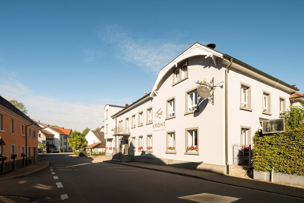 

Roma - Lörrach - Genusshotel Krone & Roadtrips bei Basel