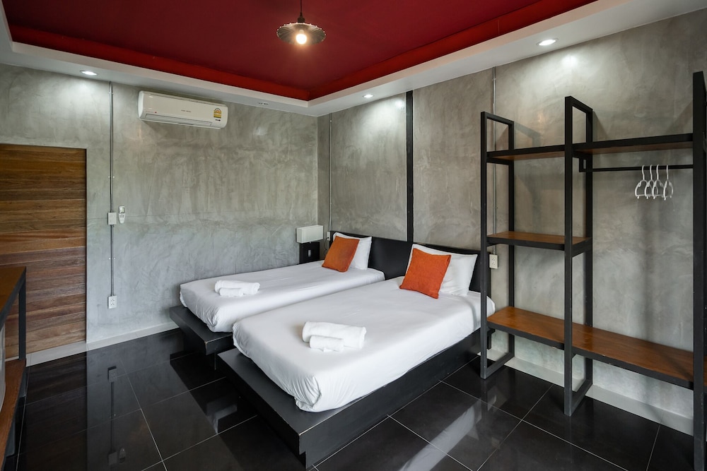 

Milano - Phuket Town - The Loft Panwa Resort