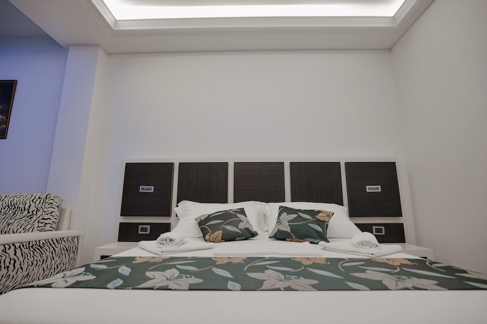 

Roma - Orikum - Grand Hotel Aita