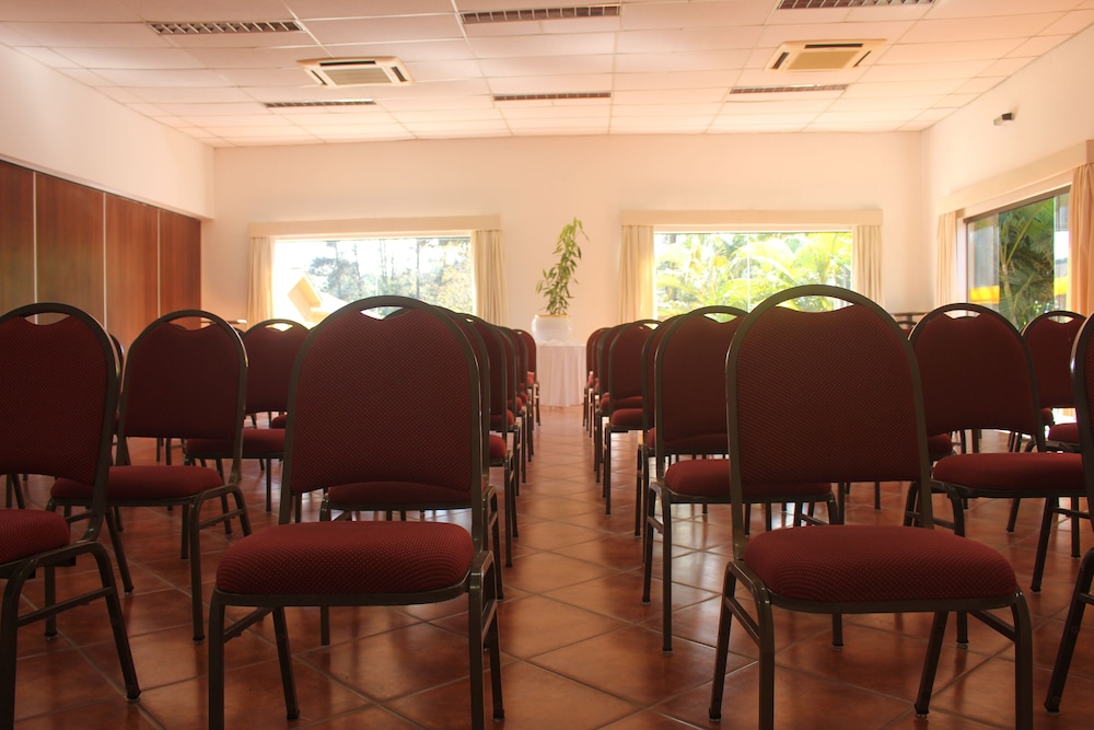

Roma - Jarinu - PARADIES HOTEL EXPRESS