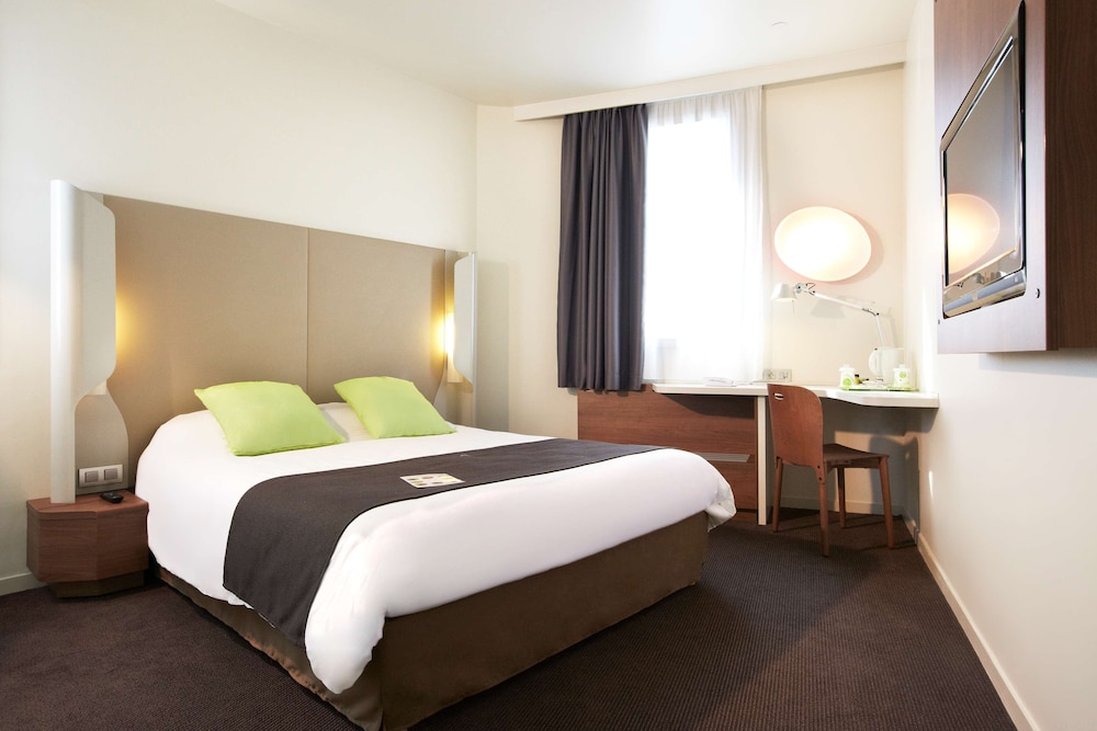 

Milano - Versailles - Campanile Saint-Quentin-En-Yvelines