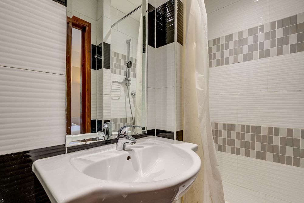

Firenze - Ealing - London Star Hotel