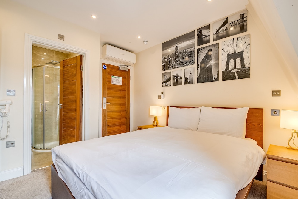 

Venezia - Hounslow - London Star Hotel