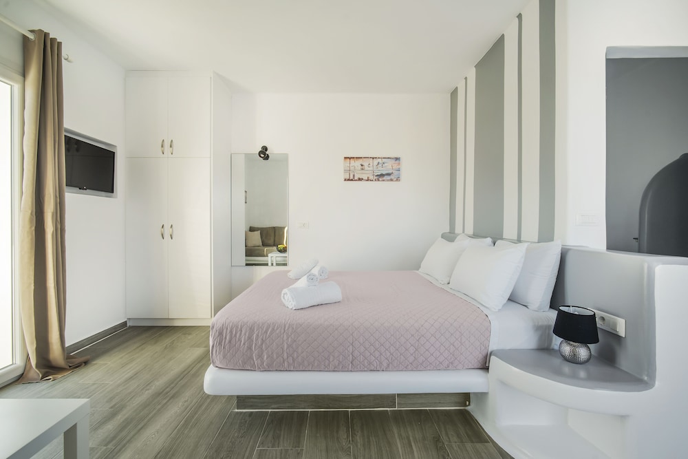 

Roma - Kalo Livadi - Oniropetra Apartaments
