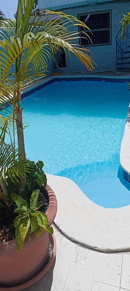 

Catania - Boca Chica - Hotel Restaurant Hamilton