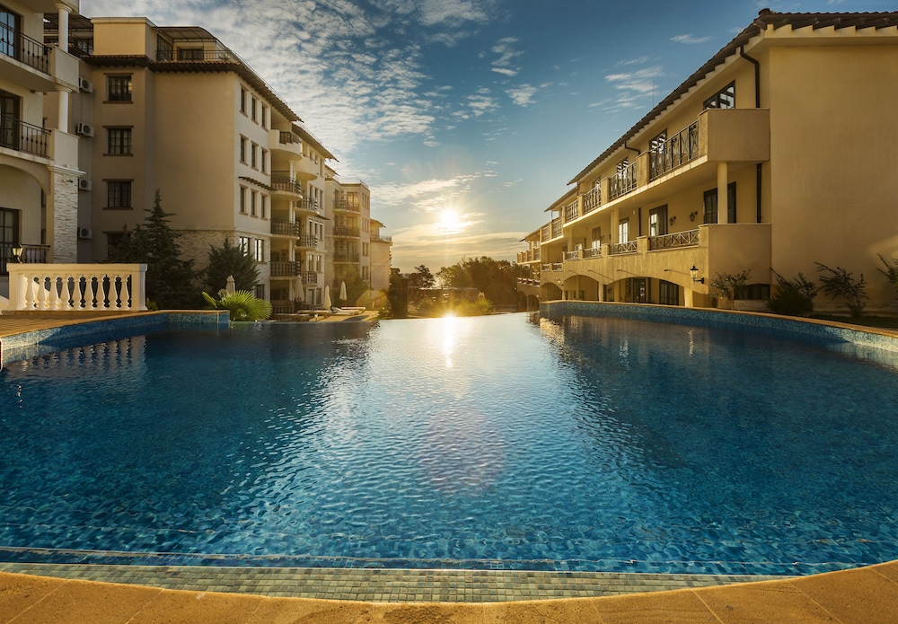 

Milano - Obzor - VITA RAMA holistic hotel - vegan FB