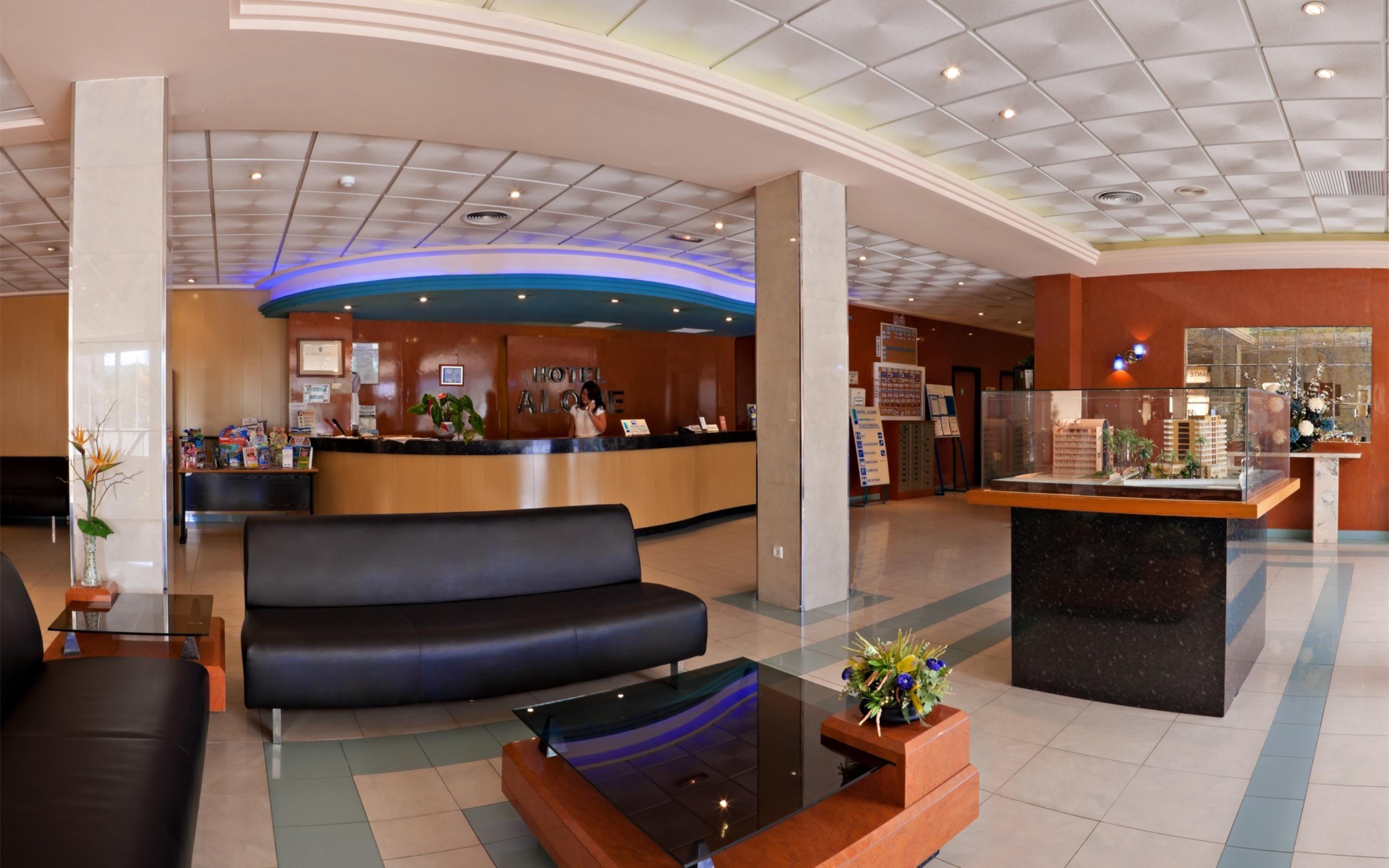 

Torino - Benidorm - Hotel Alone
