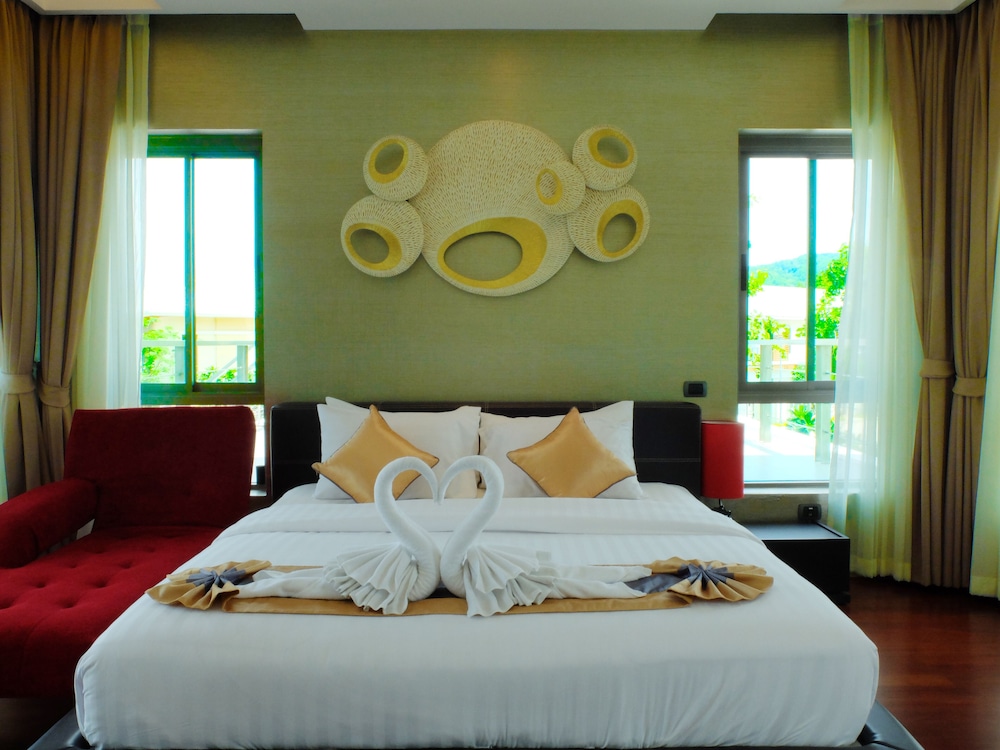 

Bari - Kathu - Chalong Miracle Lakeview Resort & Spa