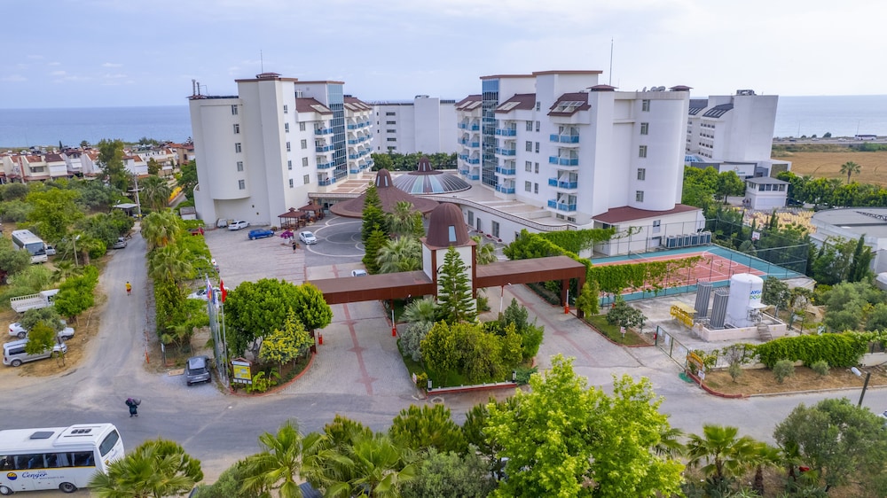 

Roma - Okurcalar - Cenger Beach Resort Spa - All Inclusive