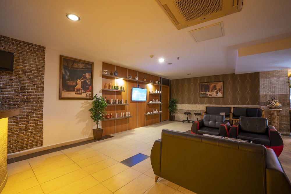 

Milano - Kizilagac - Cenger Beach Resort Spa - All Inclusive