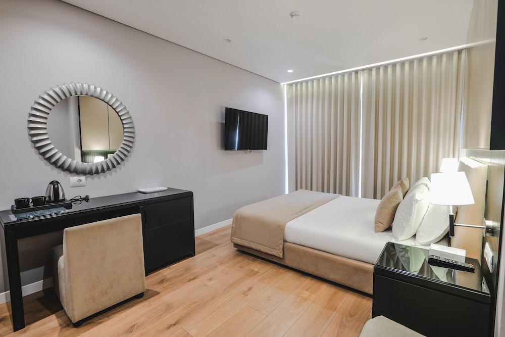 

Catania - Costa albanese - Hotel Oasis