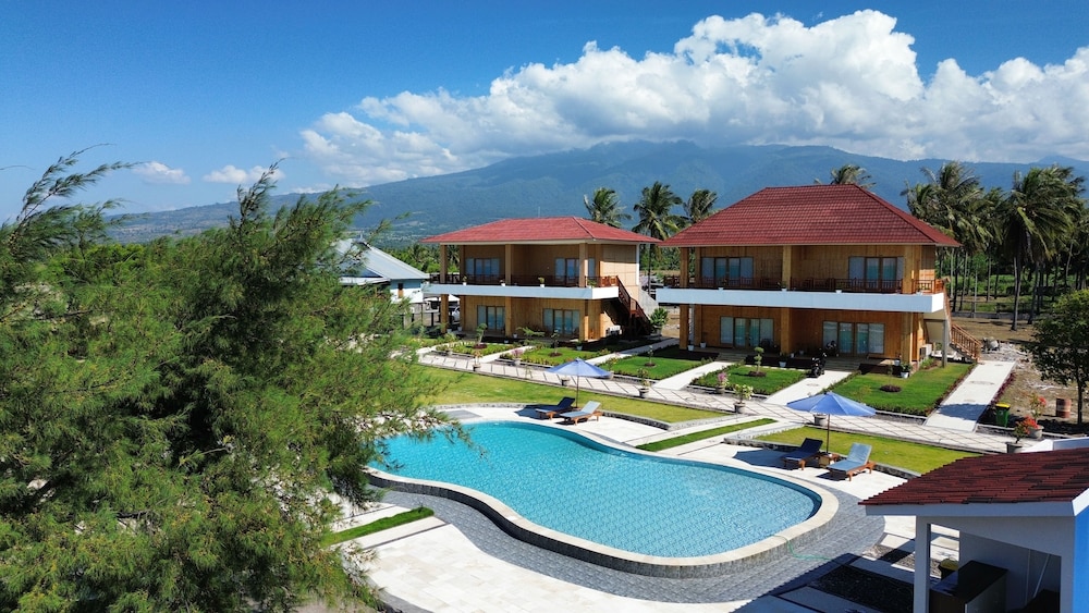 

Milano - Lombok - Bayview Beach Resort East Lombok